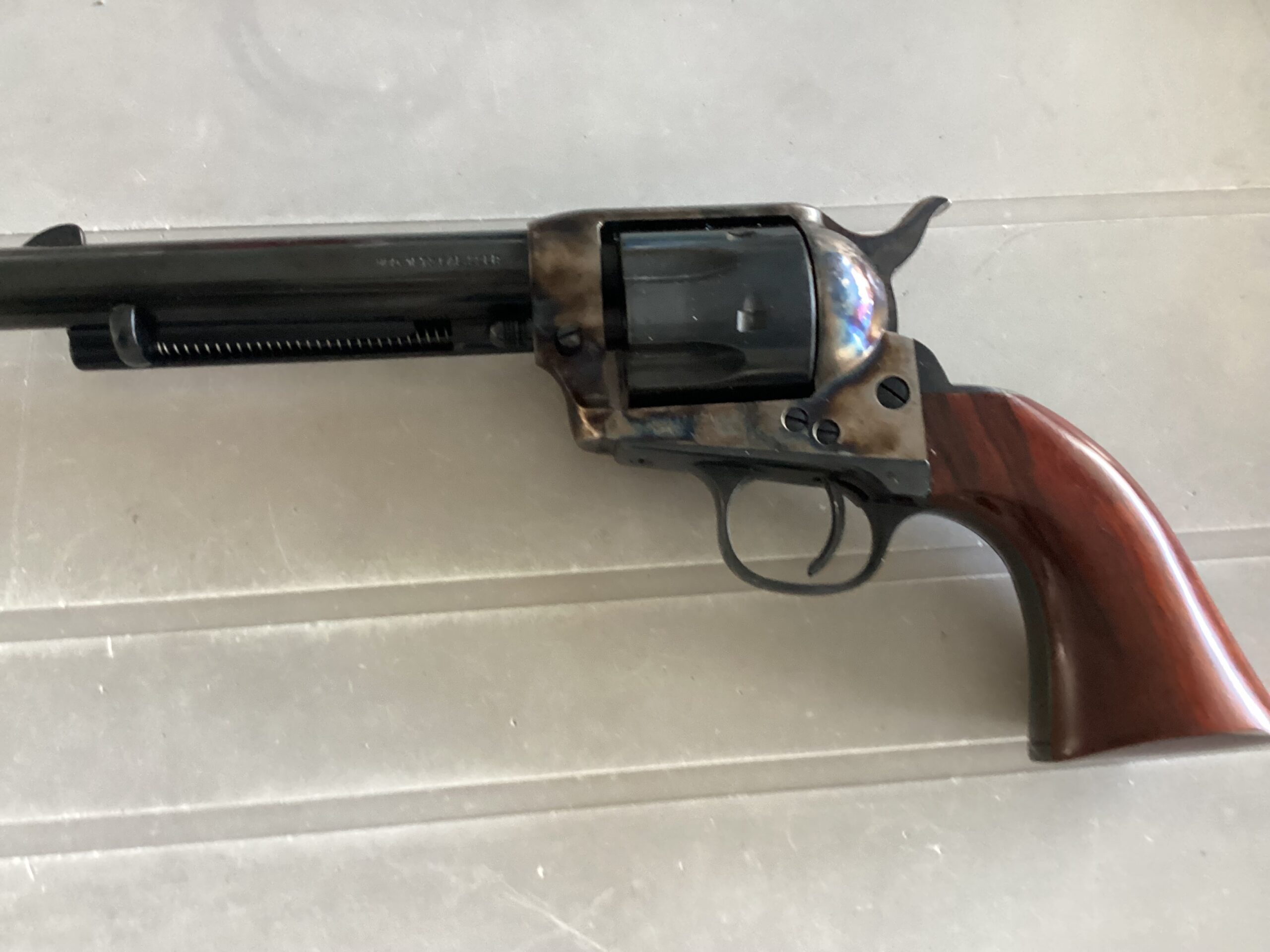 Revolver Uberti SAA 22 lr