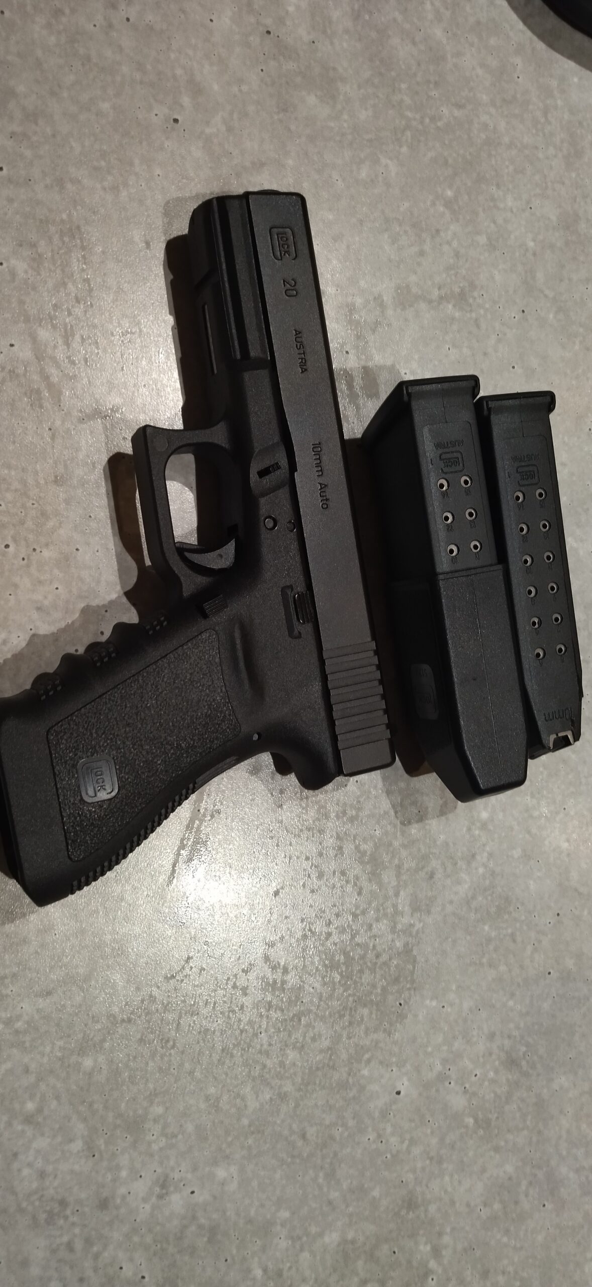 Glock 20