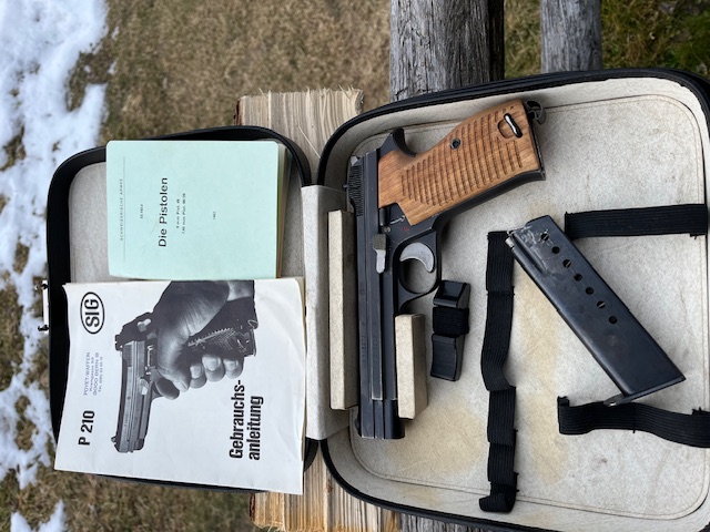 SIG P210 dit Transition