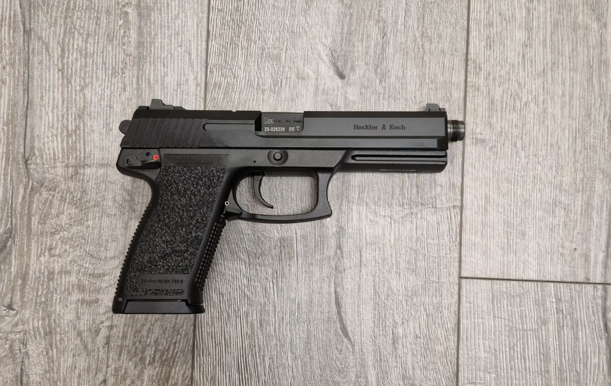 H&amp;K Mark 23 calibre 45 excellent état