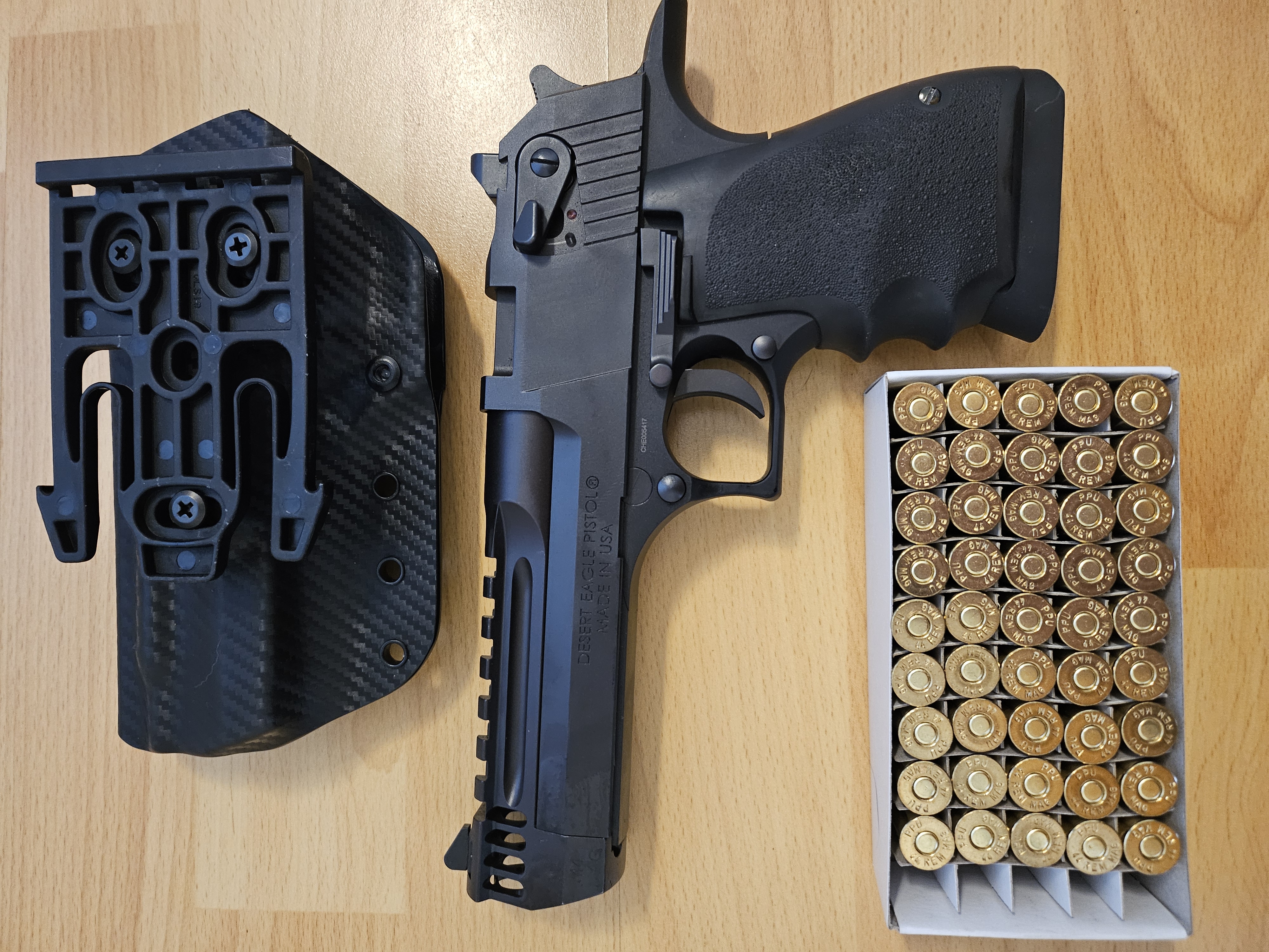 Pistolet MAGNUM, Desert Eagle XIX 5&quot;, 44 Magnum