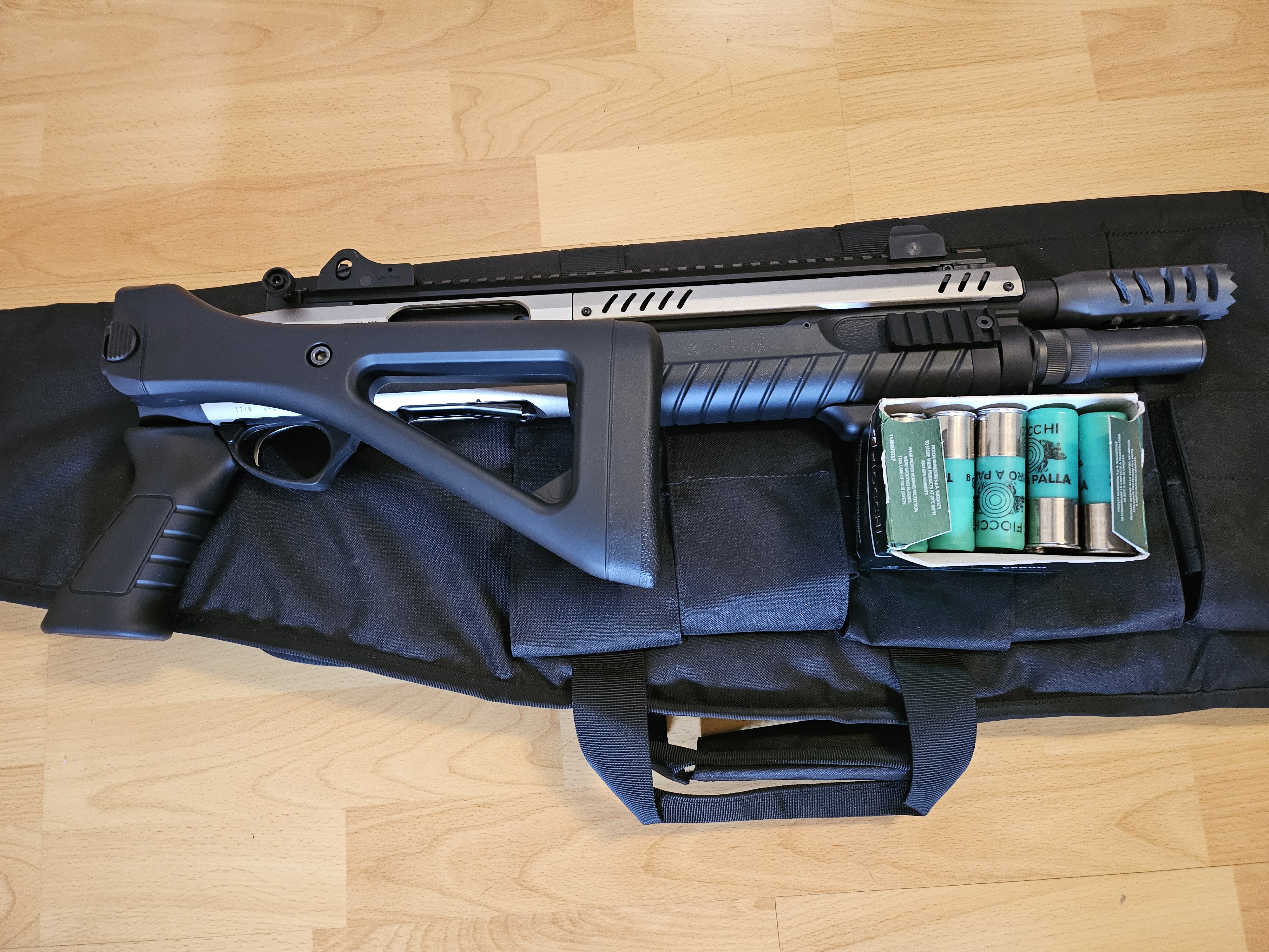 Fusil à pompe, FAbarm, STF&#x2F;12 Compact, 12&#x2F;76