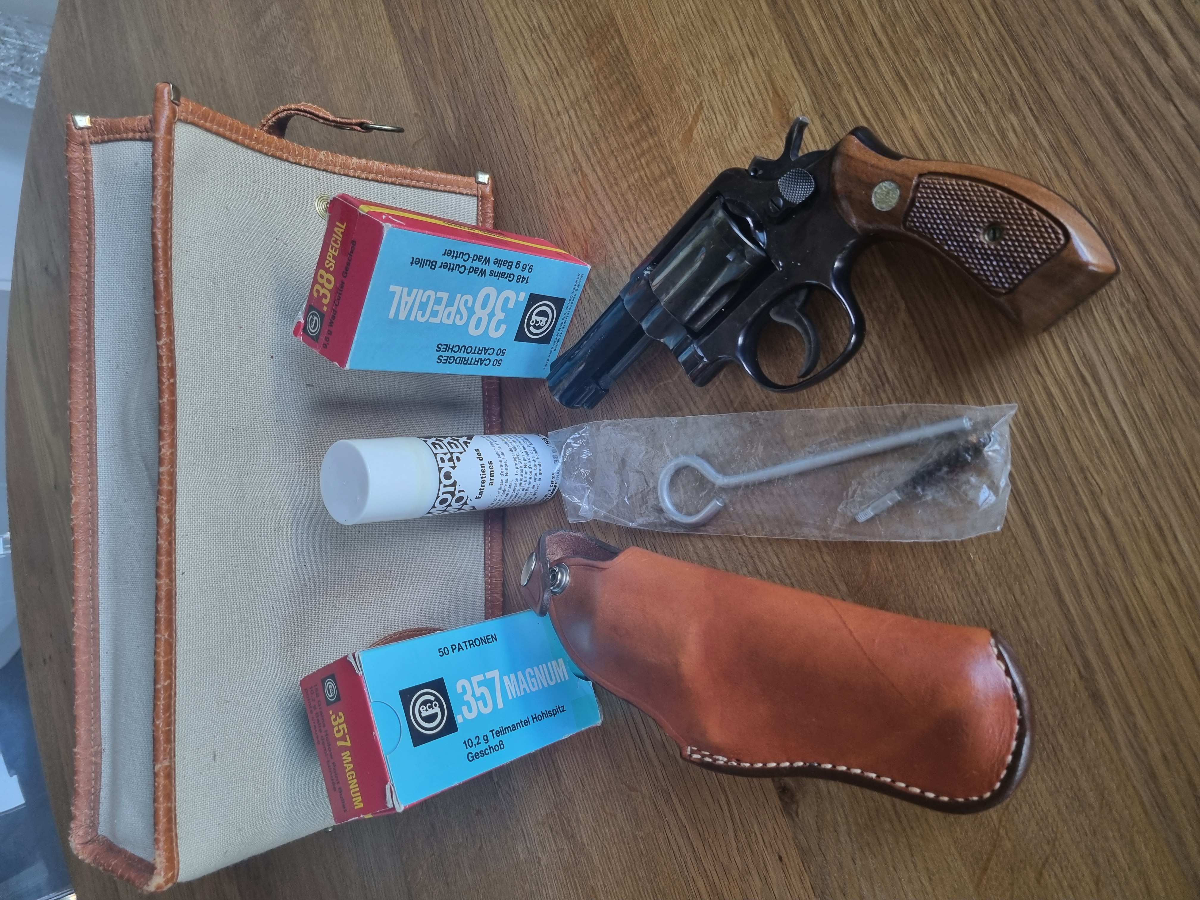 Smith and Wesson 357 magnum modèle 13